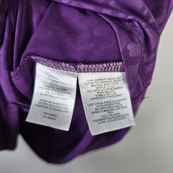 Evan Picone Purple Animal Print Top Womens L Short Sleeve Blouse - Picture 4 of 5